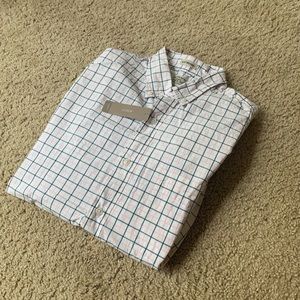 J Crew - Medium - Untucked Style